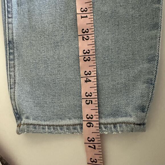 Abercrombie & Fitch Women's Curve Mom High Rise Distressed Jeans Size 30 Size 10 - Picture 8 of 9